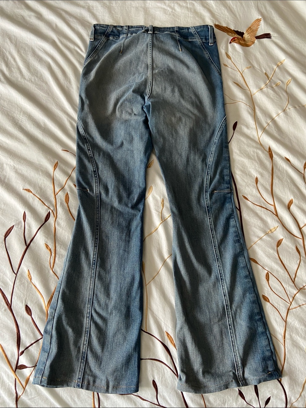We the Free High Rise Flare Light Jeans 31 GUC - Picture 3 of 6